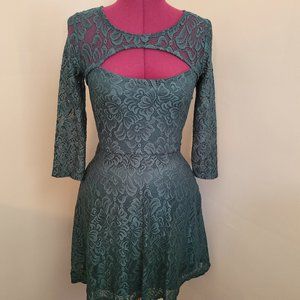 Women's Almost Famous, Green Lace Dress, Small
